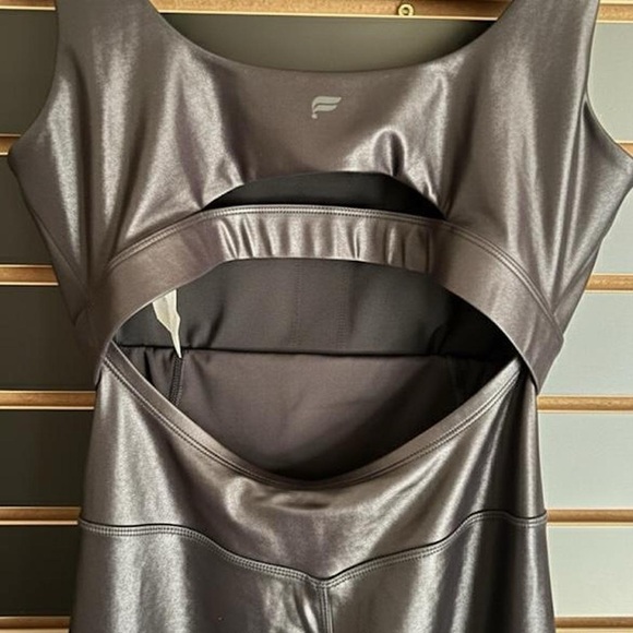 NWT Fabletics x Khloé Kardashian Motion365+ Shine Jumpsuit Black Medium - Picture 3 of 5